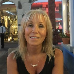 Meet your Posher, Yvonne